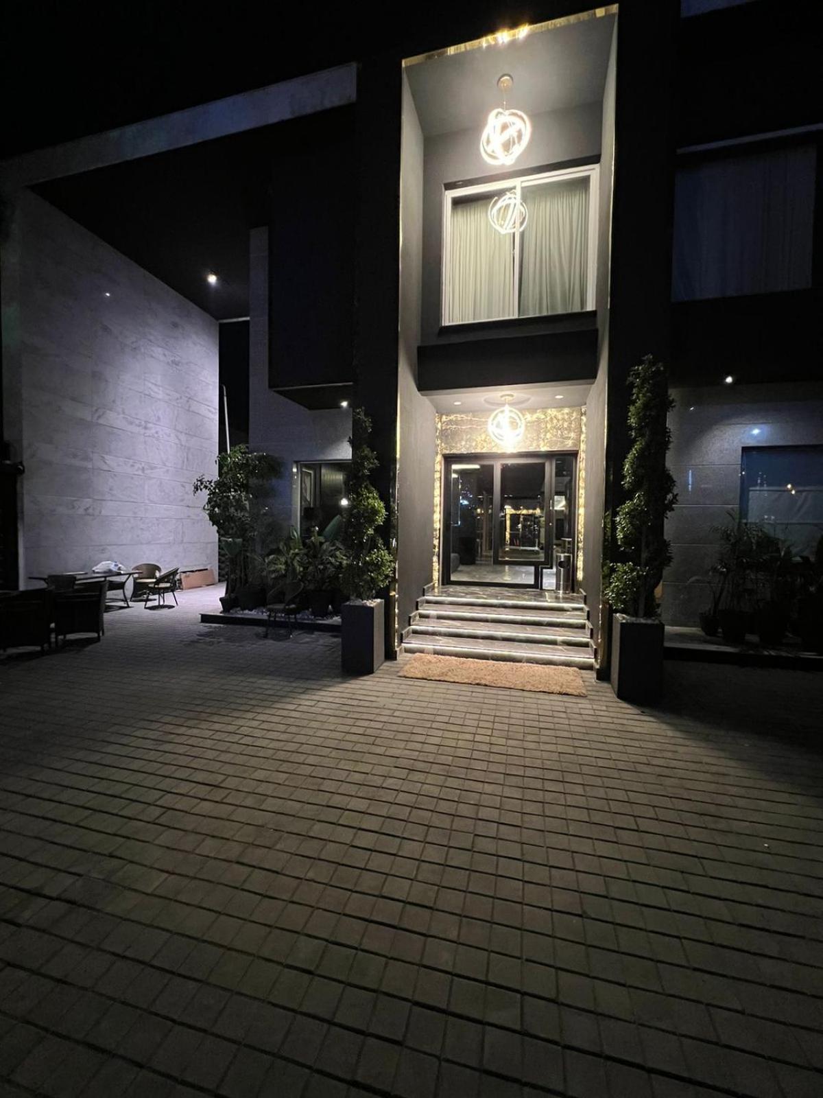 Villa Vista Islamabad Exterior photo
